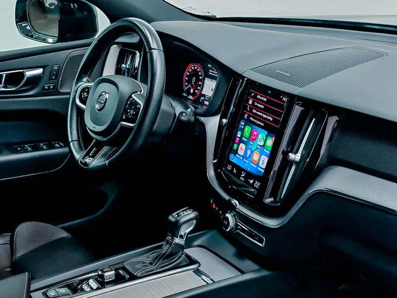 Volvo XC60 D4 R-Design 2WD imagen 24