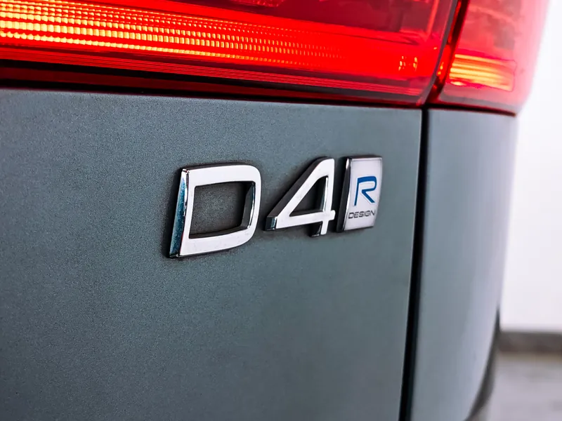 Volvo XC60 D4 R-Design 2WD imagen 23